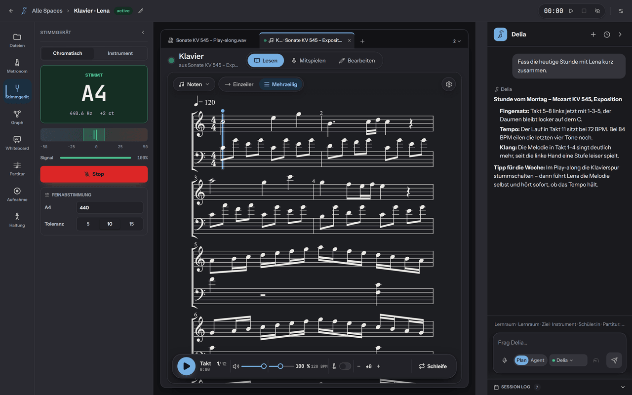The Soundara window with the tuner open in the tool sidebar: chromatic mode, the note A4 at 440.6 Hz and +2 cents marked as in tune, a cent meter, the input signal and the A4 reference and tolerance. The piano score fills the middle, and Delia’s chat is docked on the right.